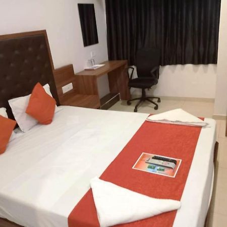 Sai Deep Lodging Navi Mumbai Exterior foto