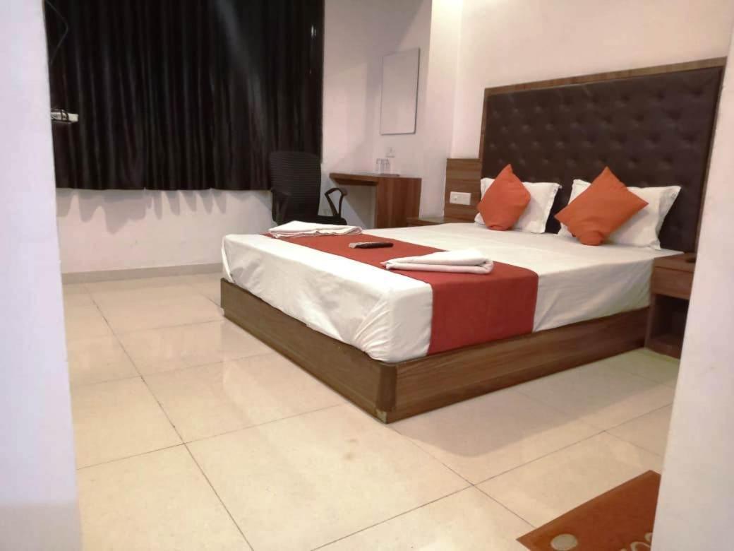 Sai Deep Lodging Navi Mumbai Exterior foto